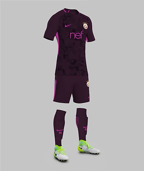 Galatasaray 17/18 Third Kit