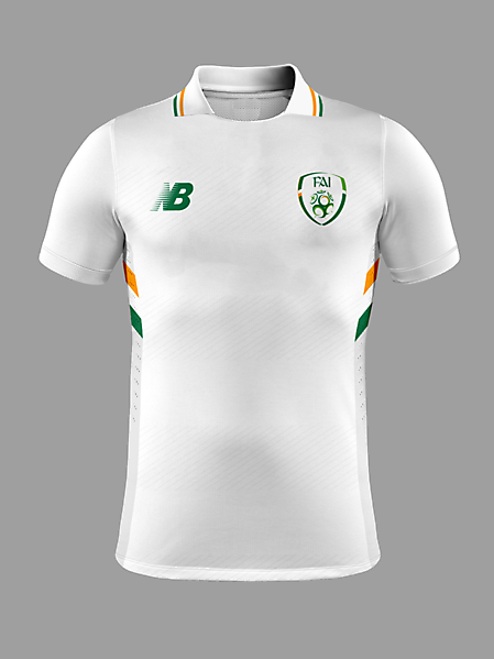 Ireland 16-17 Away ? / With New Balance